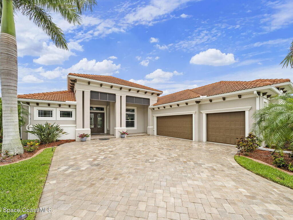 7962 Barrosa Circle, Melbourne, FL 32940