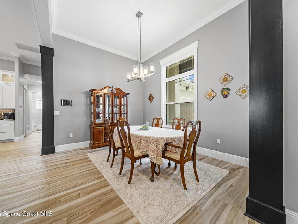 7962 Barrosa Circle, Melbourne, FL 32940