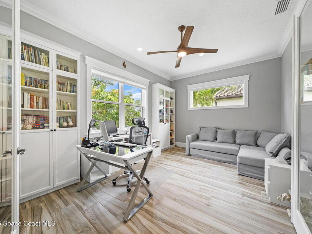 7962 Barrosa Circle, Melbourne, FL 32940