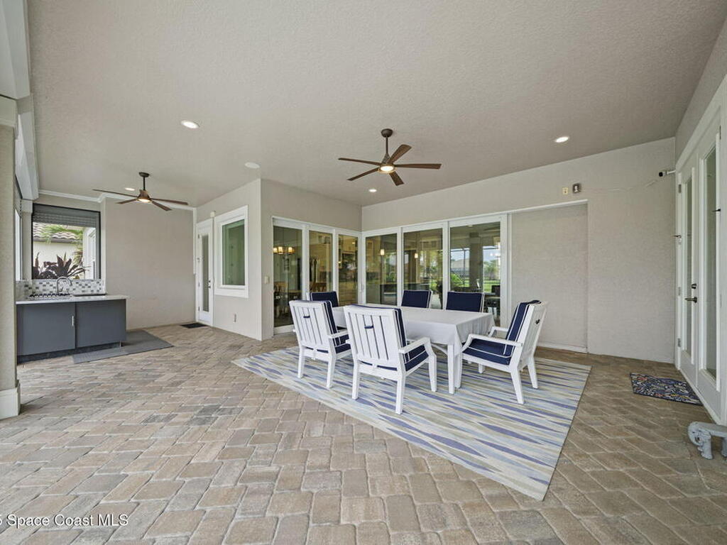 7962 Barrosa Circle, Melbourne, FL 32940