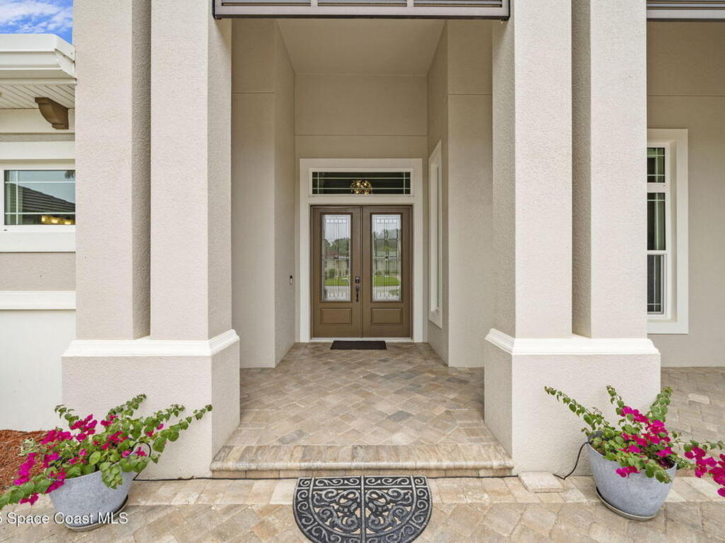 7962 Barrosa Circle, Melbourne, FL 32940