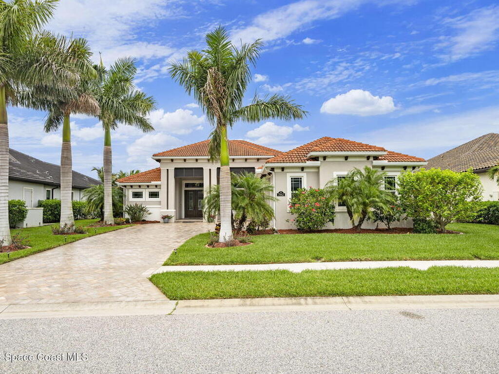 7962 Barrosa Circle, Melbourne, FL 32940