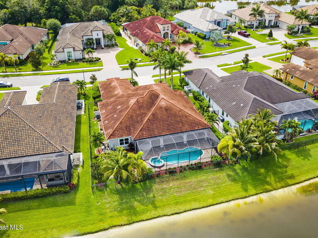 7962 Barrosa Circle, Melbourne, FL 32940