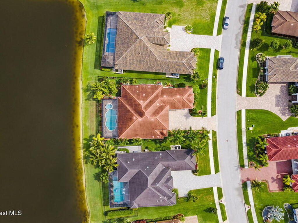 7962 Barrosa Circle, Melbourne, FL 32940