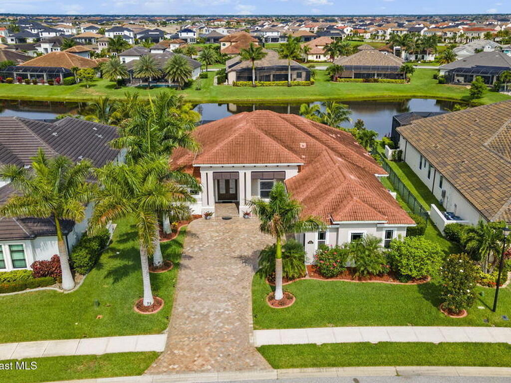 7962 Barrosa Circle, Melbourne, FL 32940