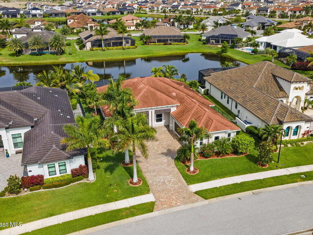 7962 Barrosa Circle, Melbourne, FL 32940