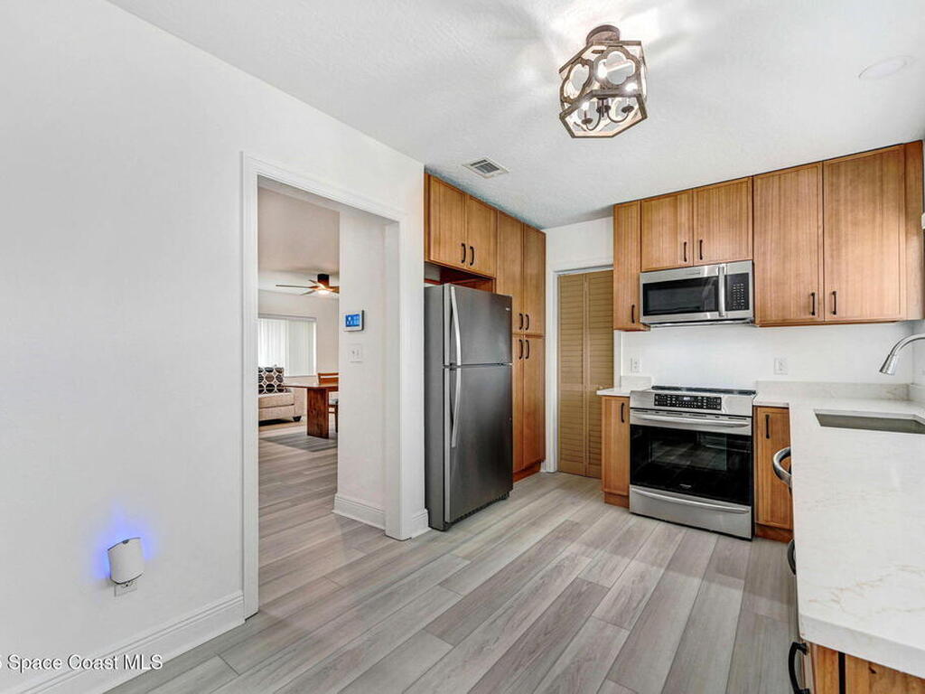 2150 N Shannon Avenue, Indialantic, FL 32903