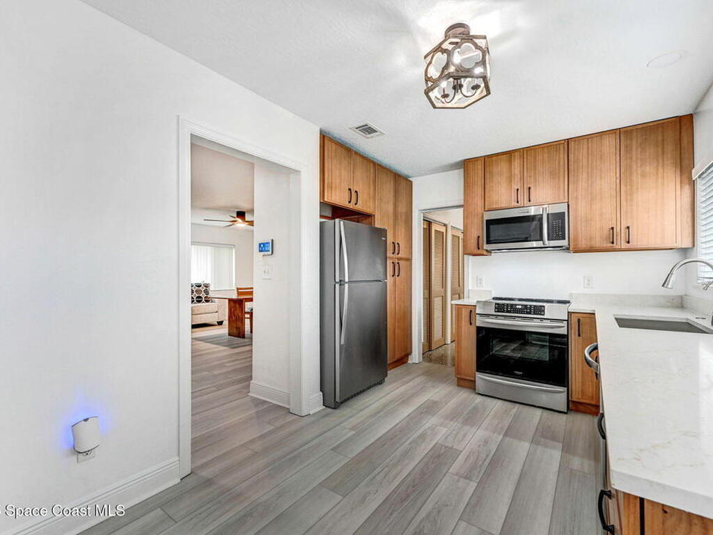 2150 N Shannon Avenue, Indialantic, FL 32903