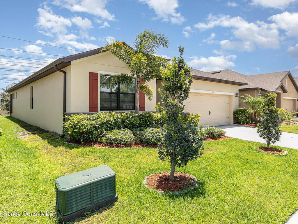 4529 Vermillion Dunes Lane, Melbourne, FL 32904