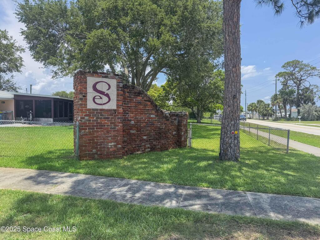 1395 Angler Street, Merritt Island, FL 32952