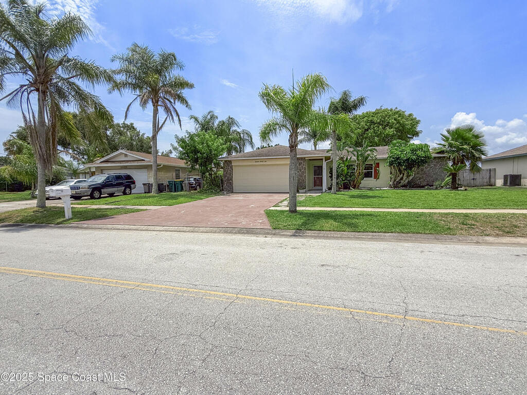 1395 Angler Street, Merritt Island, FL 32952