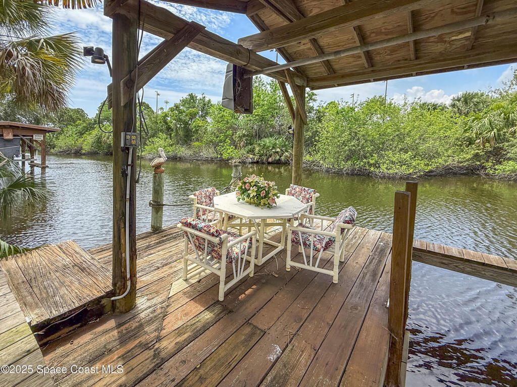 1395 Angler Street, Merritt Island, FL 32952