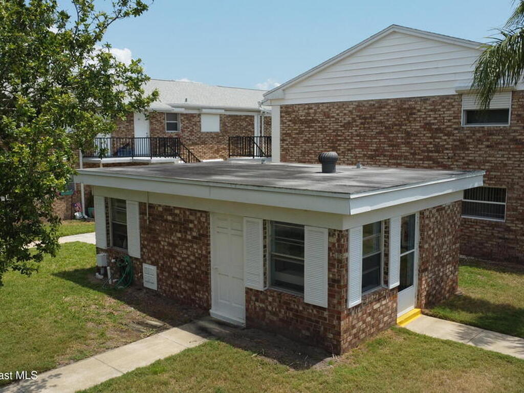 190 E Olmstead Drive, Titusville, FL 32780