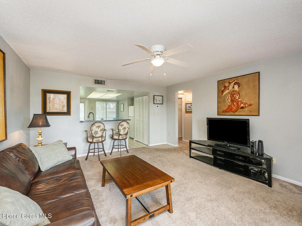 1515 Huntington Lane, Rockledge, FL 32955