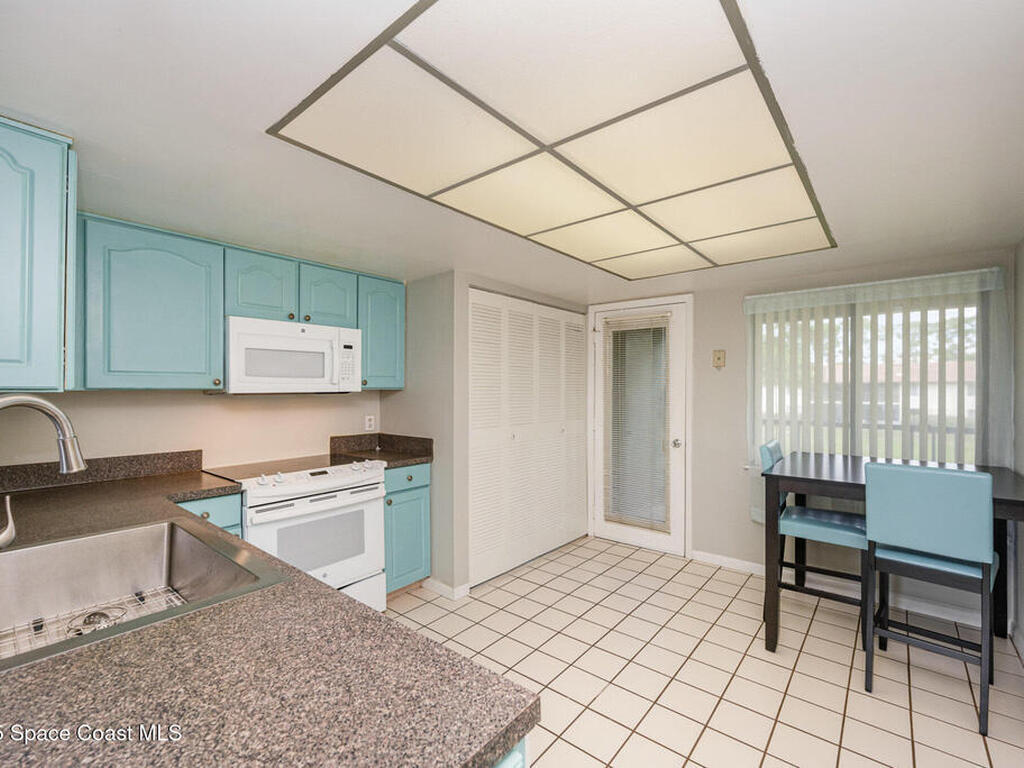 1515 Huntington Lane, Rockledge, FL 32955