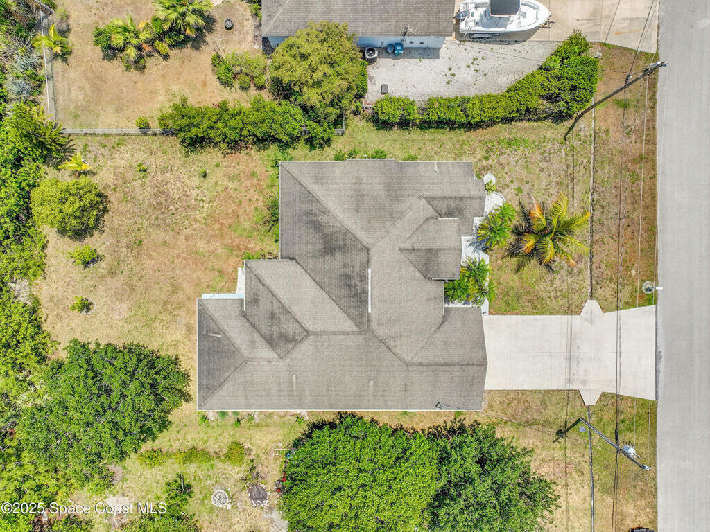 6107 NW Gause Avenue, Port St. Lucie, FL 34986