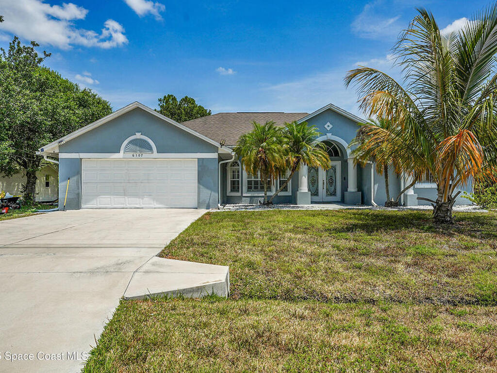 6107 NW Gause Avenue, Port St. Lucie, FL 34986