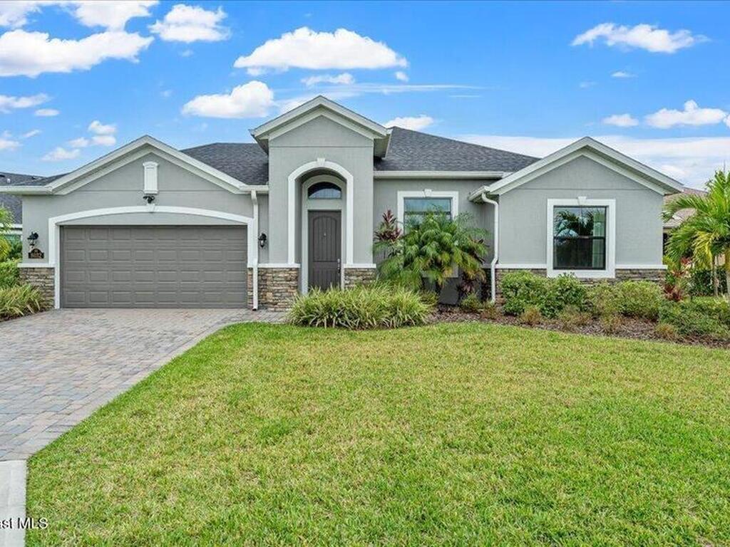 8032 Mocan Court, Melbourne, FL 32940