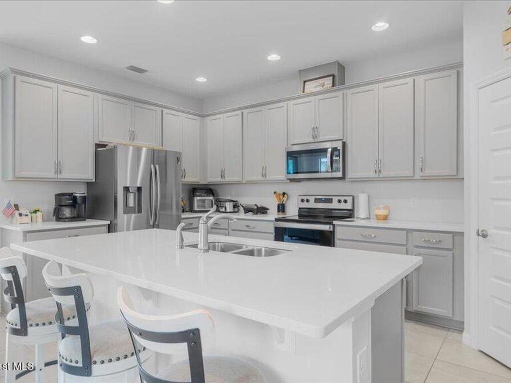 8032 Mocan Court, Melbourne, FL 32940