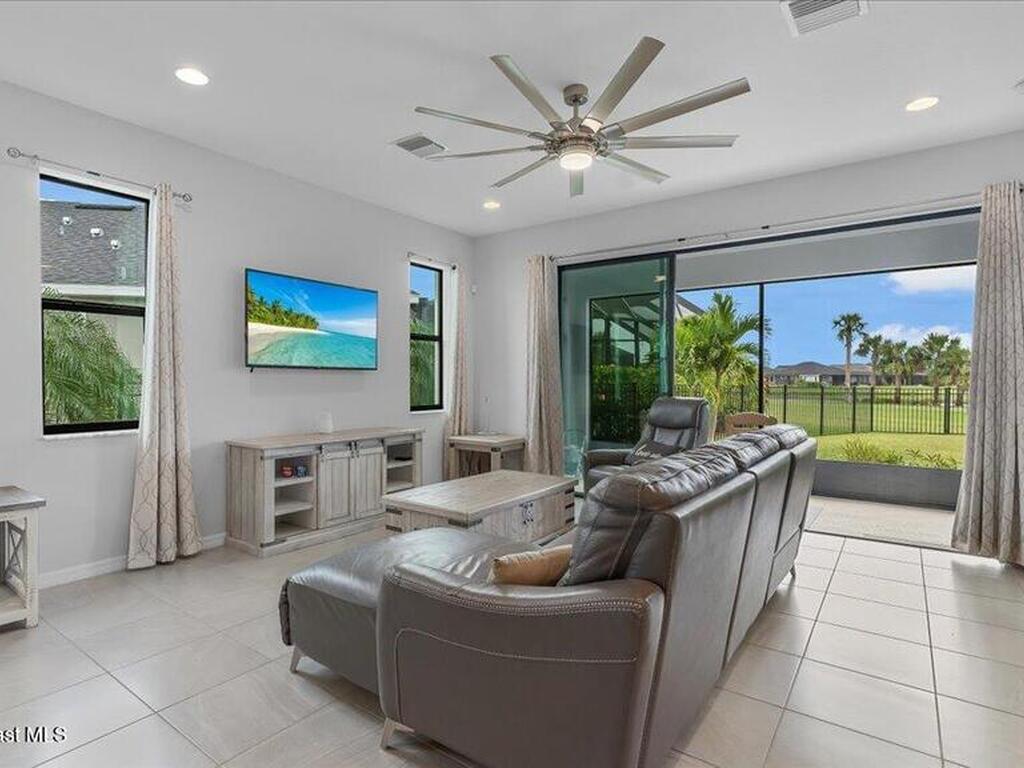 8032 Mocan Court, Melbourne, FL 32940