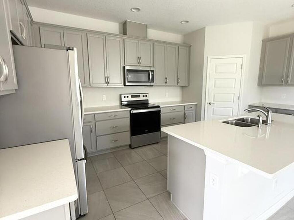 8032 Mocan Court, Melbourne, FL 32940