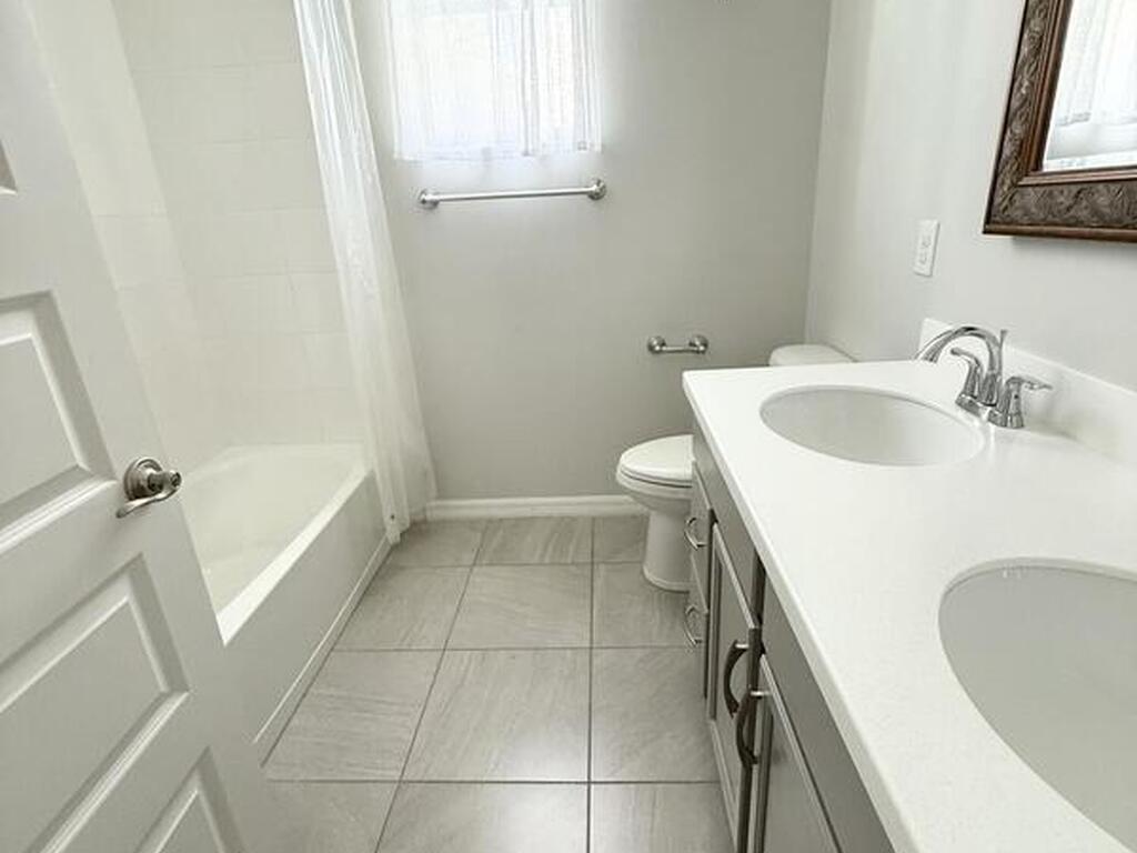 8032 Mocan Court, Melbourne, FL 32940