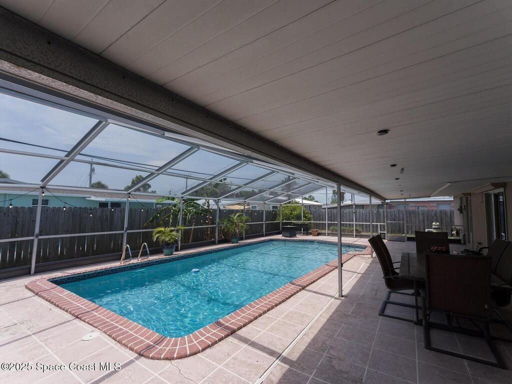 1395 Floral Lane, Merritt Island, FL 32952