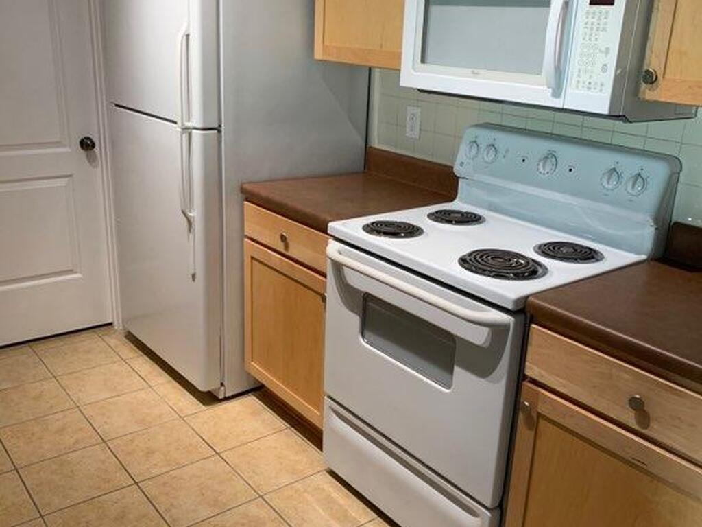 6460 Borasco Drive, Melbourne, FL 32940