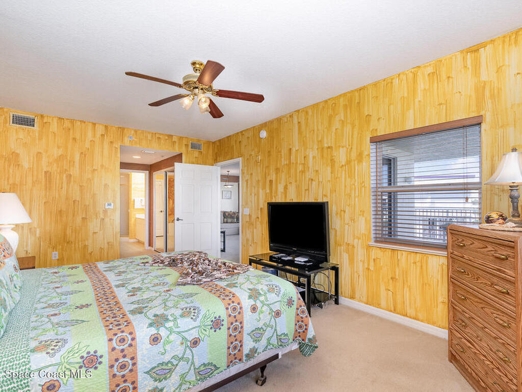 8871 Lake Drive, Cape Canaveral, FL 32920