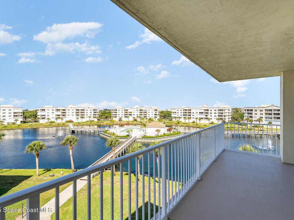 8871 Lake Drive, Cape Canaveral, FL 32920