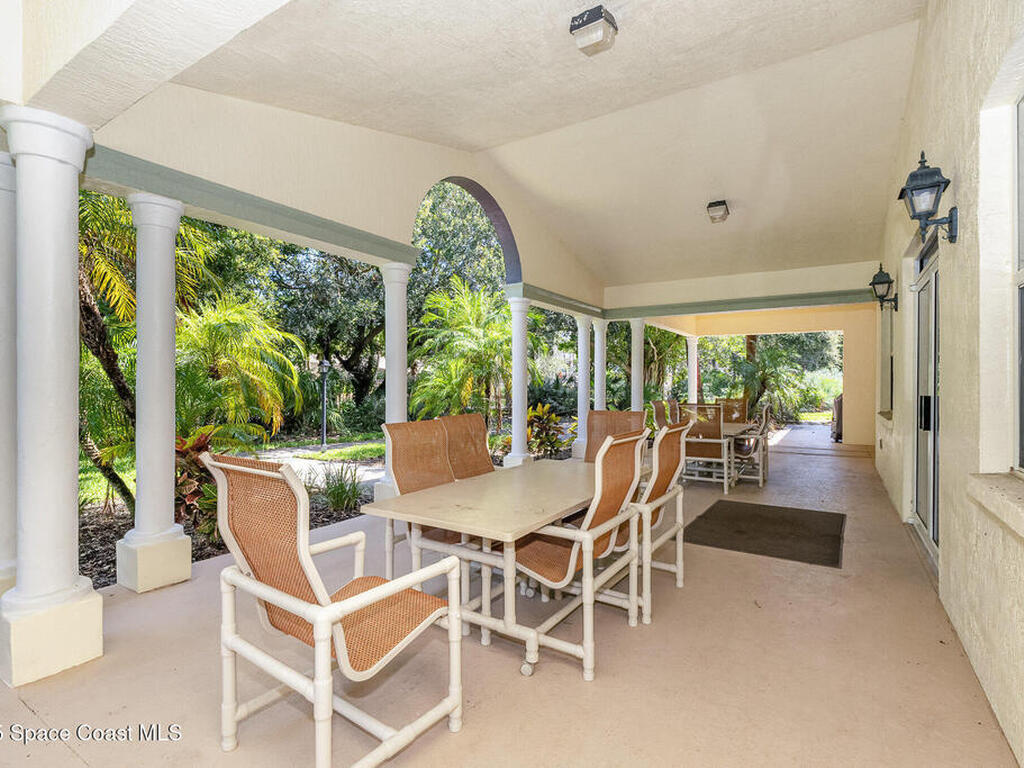 8871 Lake Drive, Cape Canaveral, FL 32920