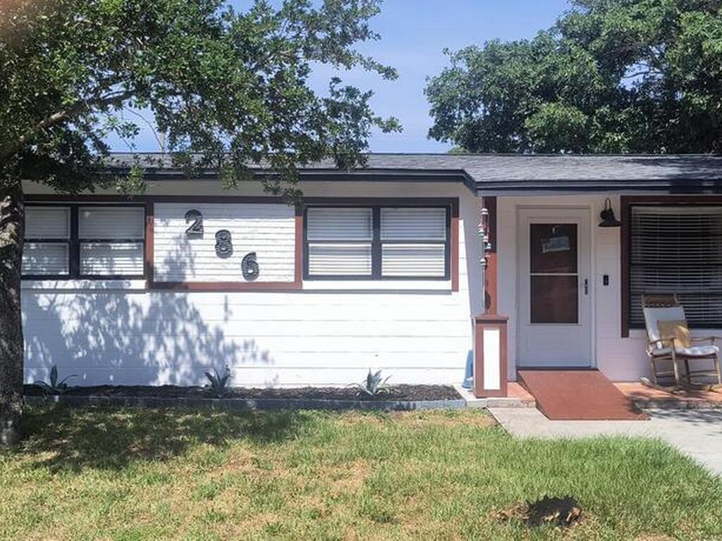 286 S Orlando Avenue, Cocoa Beach, FL 32931