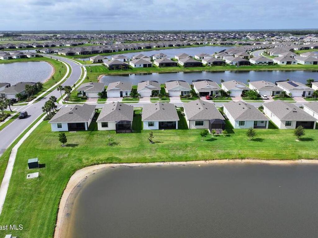 1563 Great Belt Circle, Melbourne, FL 32940