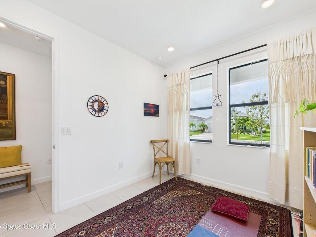 1563 Great Belt Circle, Melbourne, FL 32940