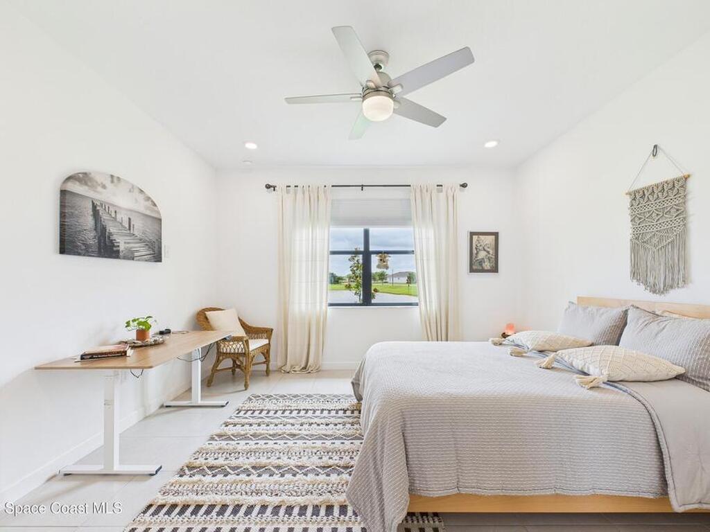 1563 Great Belt Circle, Melbourne, FL 32940