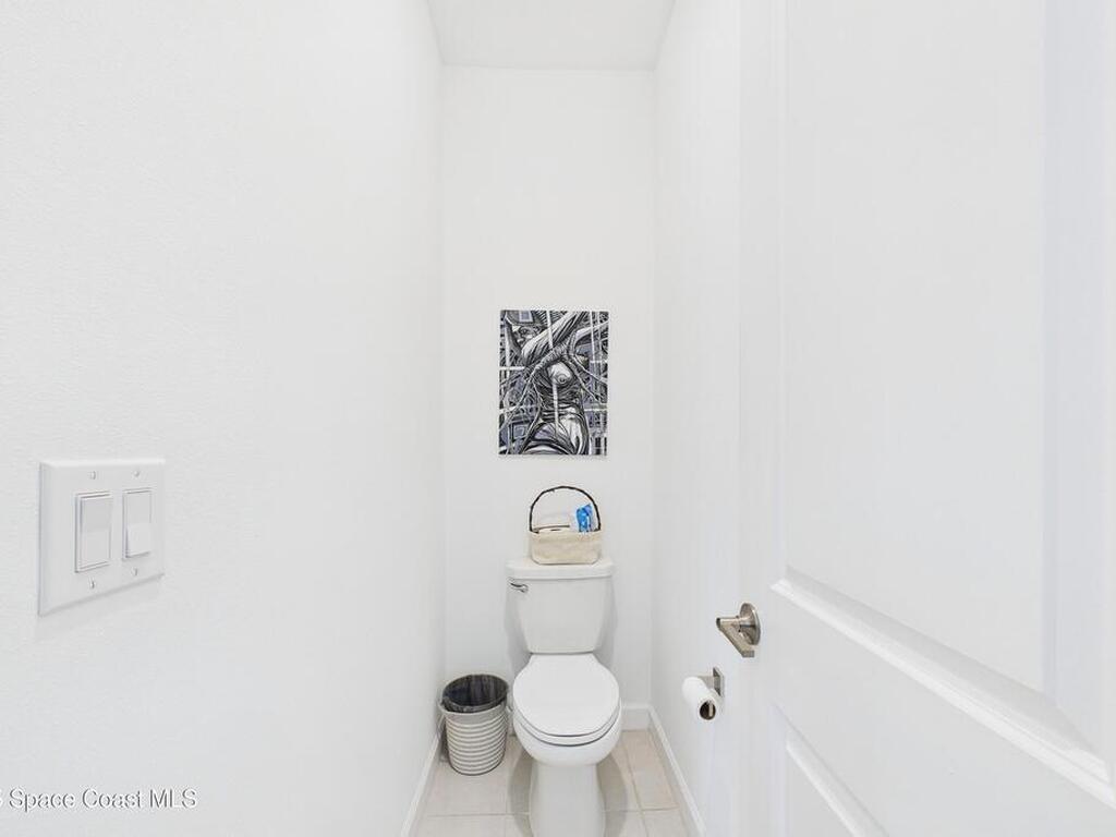 1563 Great Belt Circle, Melbourne, FL 32940