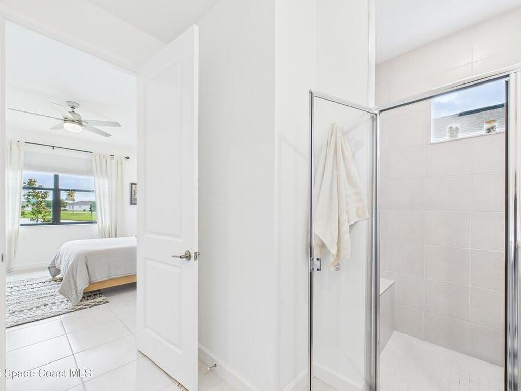 1563 Great Belt Circle, Melbourne, FL 32940