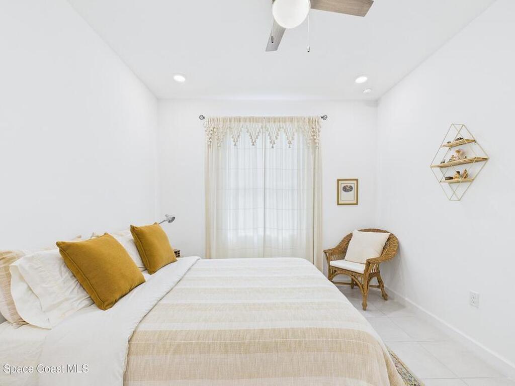 1563 Great Belt Circle, Melbourne, FL 32940