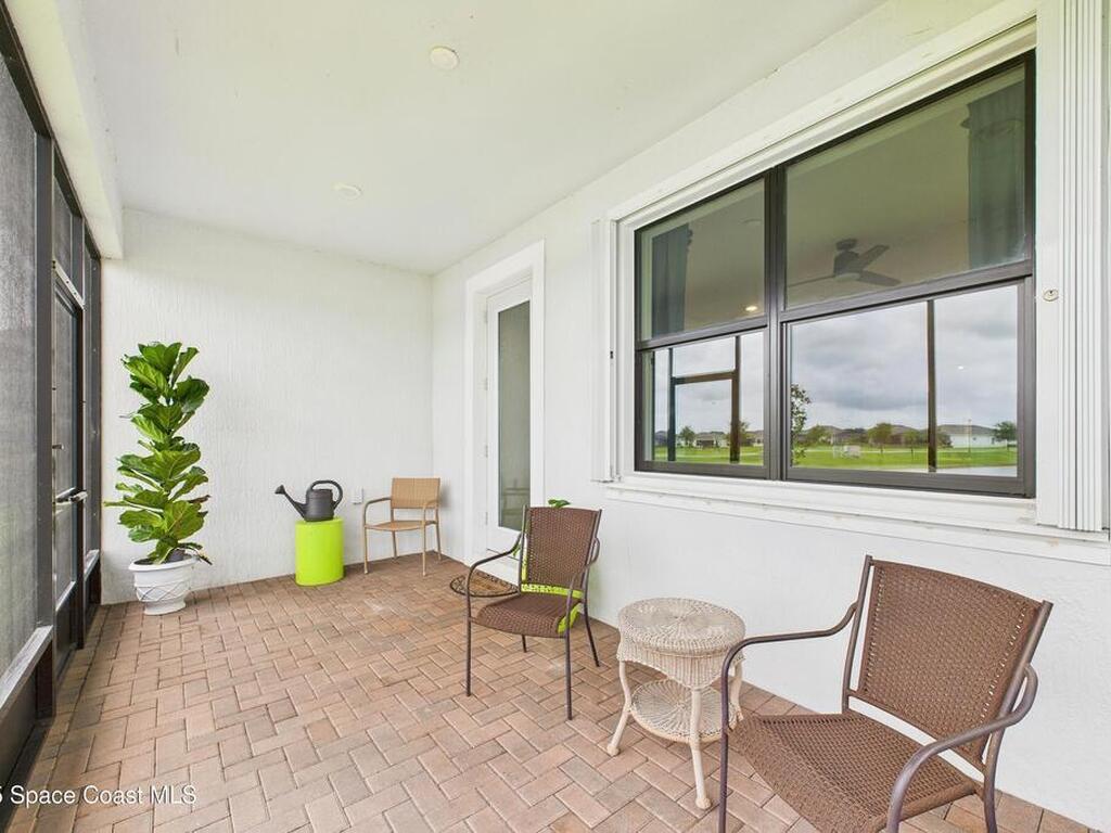 1563 Great Belt Circle, Melbourne, FL 32940