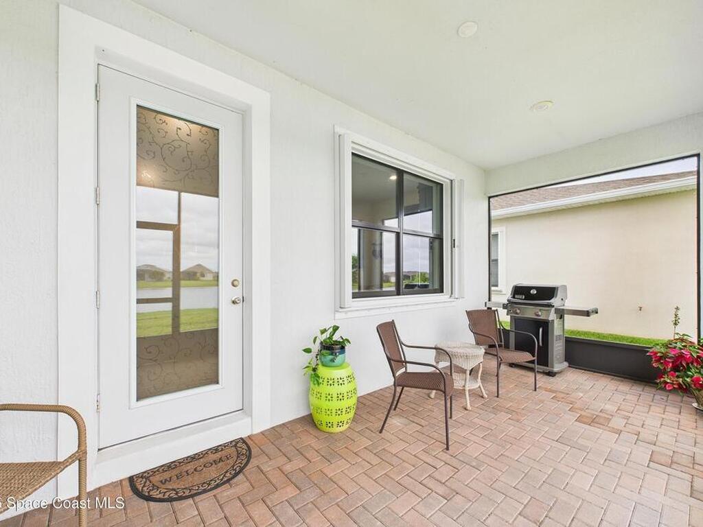 1563 Great Belt Circle, Melbourne, FL 32940