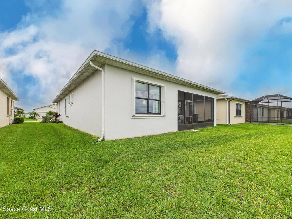 1563 Great Belt Circle, Melbourne, FL 32940