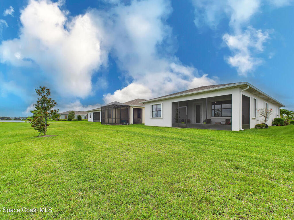 1563 Great Belt Circle, Melbourne, FL 32940