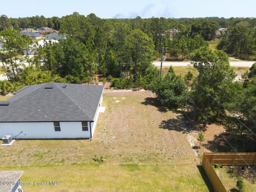 410 Flat River Street, Palm Bay, FL 32908