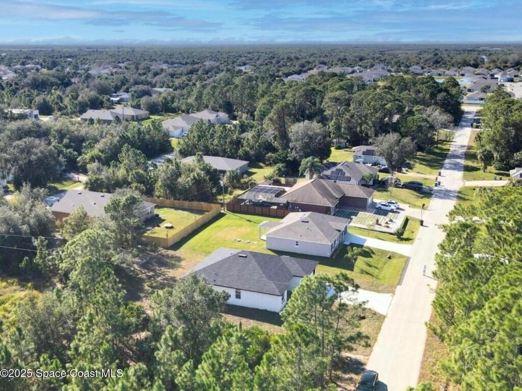 410 Flat River Street, Palm Bay, FL 32908