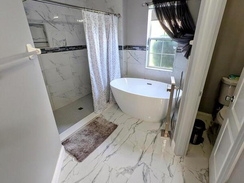 872 Ravenswood Street, Palm Bay, FL 32909