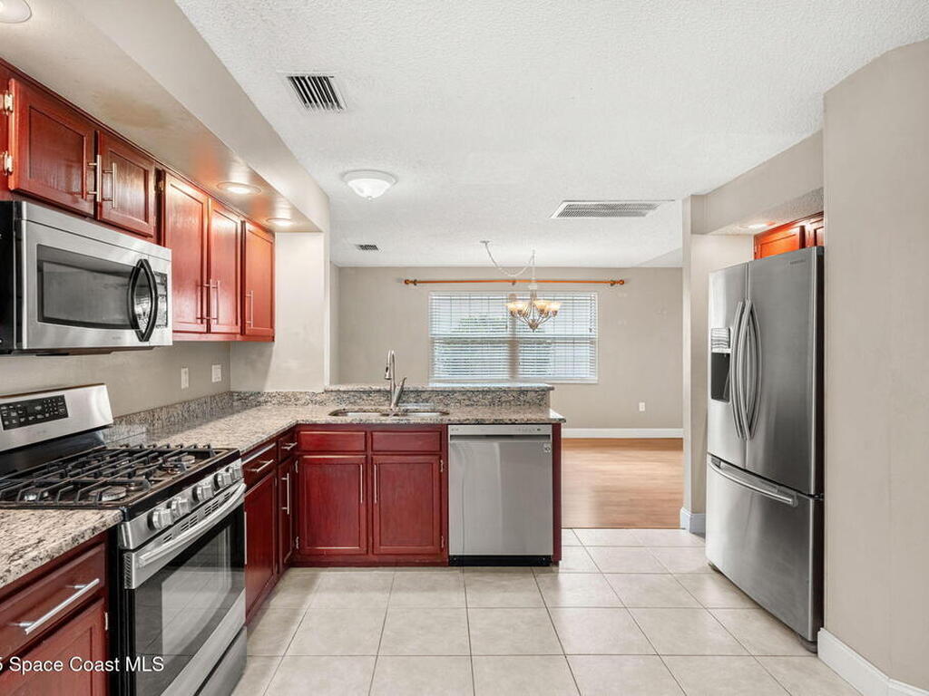 1792 Nicklaus Drive, Melbourne, FL 32935