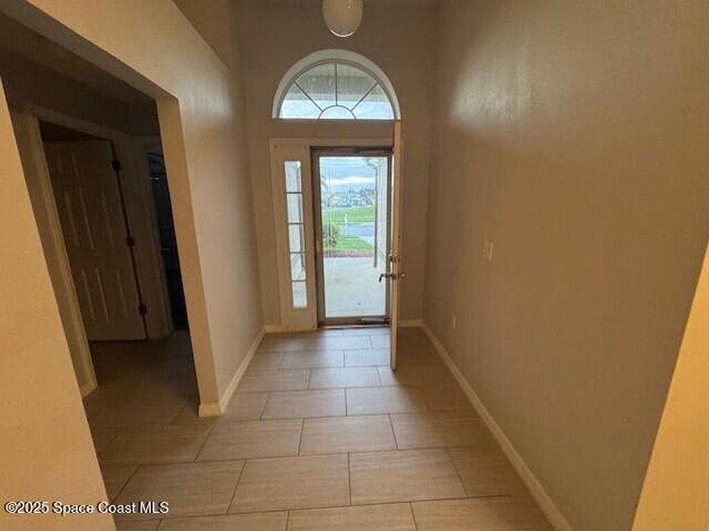 8517 Ivanhoe Drive, Melbourne, FL 32940