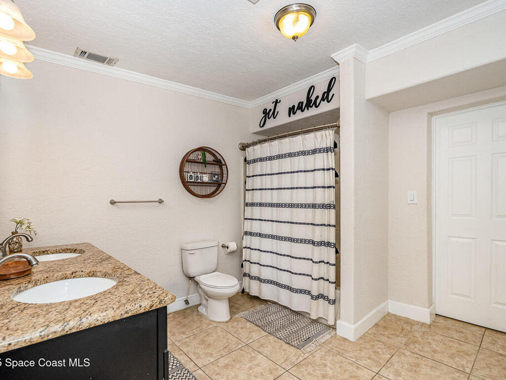 670 Oak Park Circle, Merritt Island, FL 32953