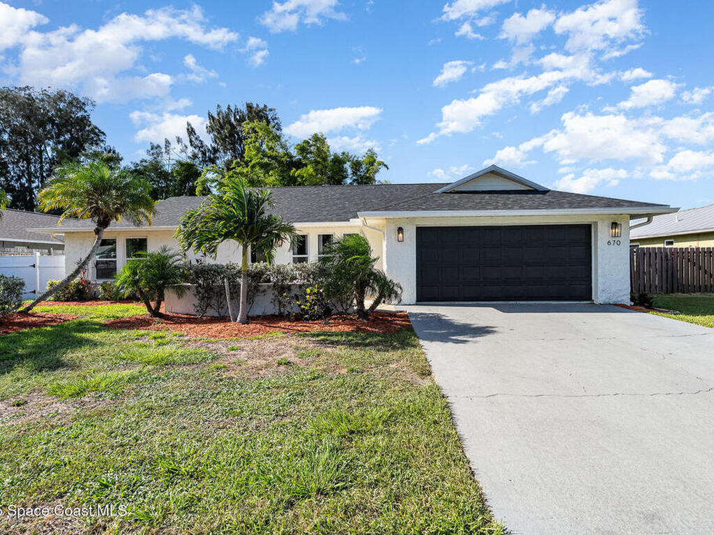 670 Oak Park Circle, Merritt Island, FL 32953