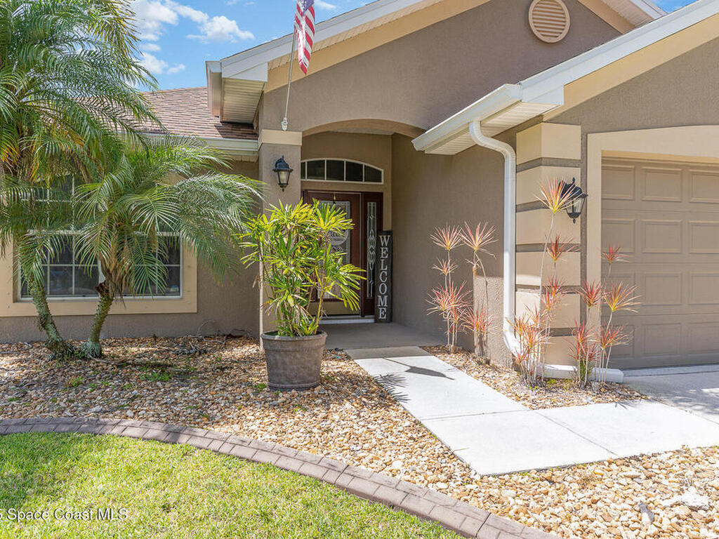 4318 Palladian Way, Melbourne, FL 32904